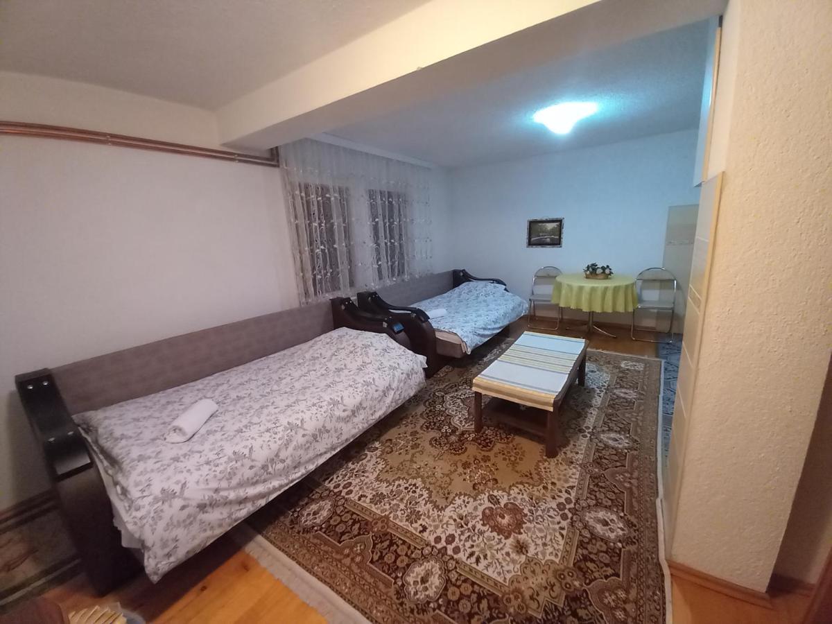 Apartment Little Village プラヴ エクステリア 写真